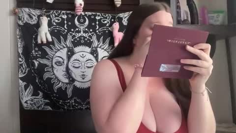 xopeachybaby online show from May 31, 11:06 pm