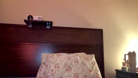 Moxie Merlot online show from February 3, 1:38 am