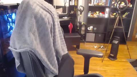 xqueenkendrax online show from March 7, 12:15 am