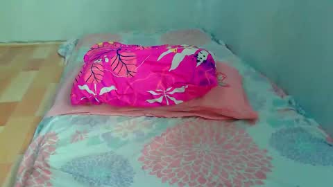 xxboobsiexx online show from November 25, 6:04 am