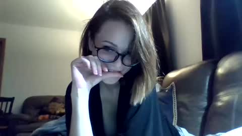 xxlily_monroexx online show from September 18, 6:45 am