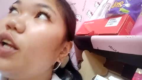 xxnewsweetasianxx online show from December 26, 12:36 am