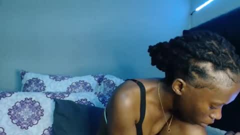 xxsexytalia28 online show from November 23, 4:41 pm