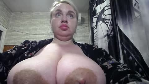 Lana online show from March 23, 8:04 pm