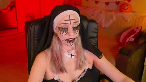 xxxoliviafoxxx online show from November 1, 12:04 am