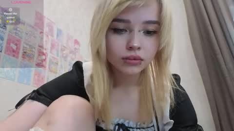 y0urchemicalromance online show from March 28, 10:48 am