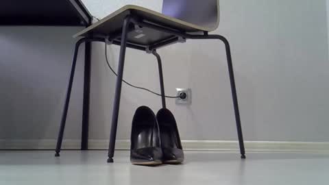 Dina online show from October 1, 3:11 am