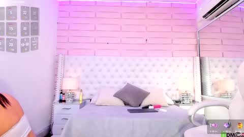 Yakeline online show from January 21, 3:10 pm