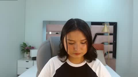 yaned_ online show from April 24, 1:14 pm