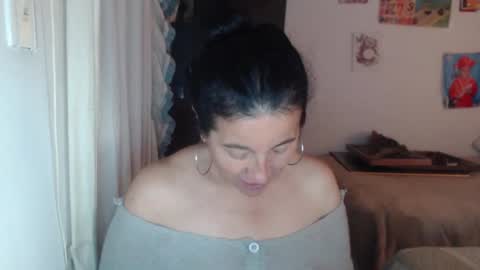 yasmin_love85 online show from October 31, 3:27 pm