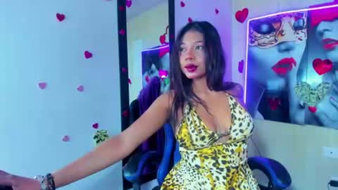 YAYA online show from July 1, 12:59 pm