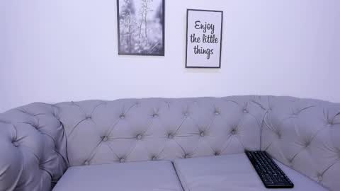 Yen online show from November 20, 2:18 pm