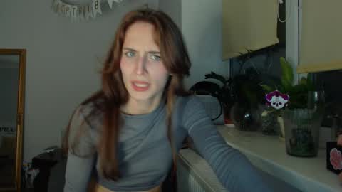 Zoe online show from February 28, 9:23 pm