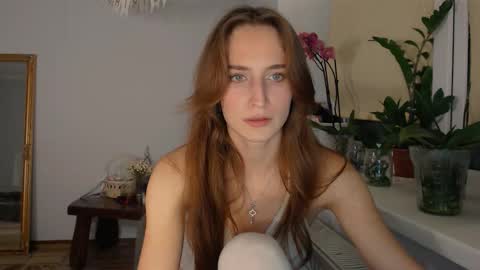 Zoe online show from October 18, 8:43 pm