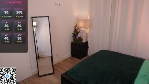 Kiki online show from September 20, 8:45 am