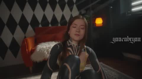 ynnenbrynn online show from March 2, 7:15 am