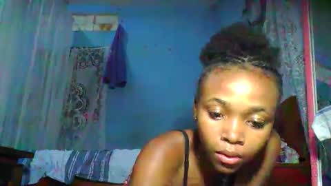 yolandrina90 online show from October 1, 7:19 pm