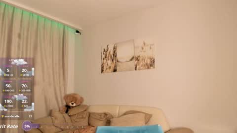 Camilla online show from October 23, 2:23 pm