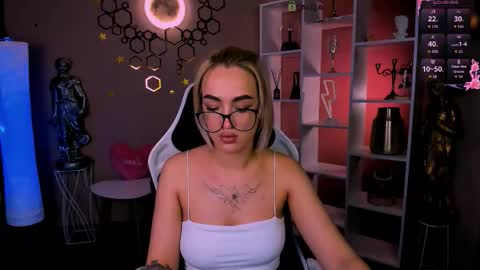 your bunny12 online show from March 20, 12:26 am