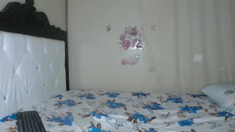 your_dirty_slutt online show from February 7, 12:20 pm