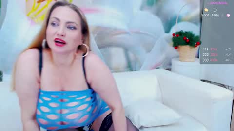 Lilly online show from December 1, 6:06 am