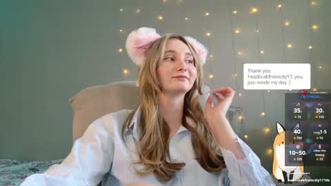 creamysister online show from May 3, 9:12 am