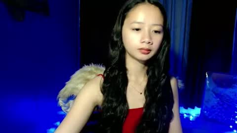 Hanna online show from April 12, 1:36 pm