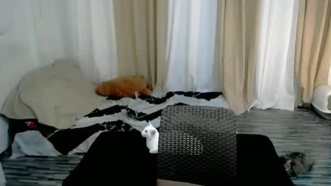 yourfantasyyy_ online show from October 26, 6:09 am