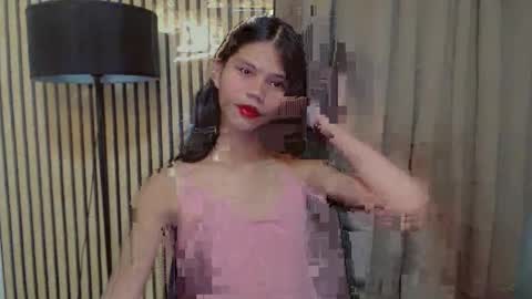 Vivian online show from November 15, 10:16 am