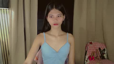 Vivian online show from March 13, 12:23 am