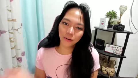 Snapshot of yourfiercequeenalexia chatting on January 2, 2:00 am Alexia online show from January 2, 2:00 am