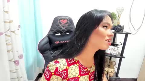 Snapshot of yourfiercequeenalexia chatting on January 3, 1:47 pm Alexia online show from January 3, 1:47 pm