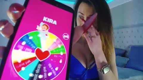 call meKira online show from March 11, 2:09 pm