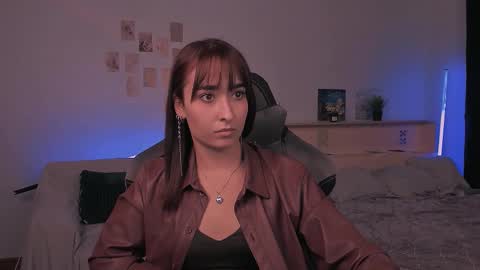 Jully online show from October 16, 7:27 pm