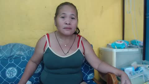 Regine online show from January 14, 1:36 am