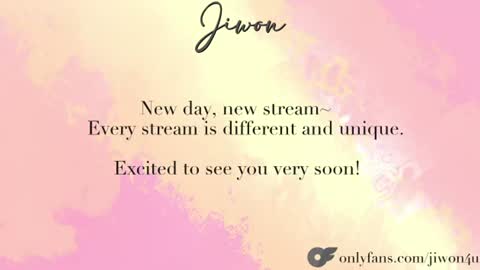 J i w o n   online show from July 5, 8:58 pm
