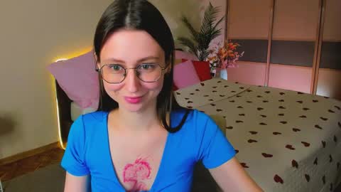 Vetta online show from April 20, 12:30 pm