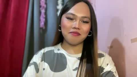 yourspecialgirl_rhea online show from April 19, 7:19 am