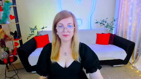 Alice online show from July 6, 10:20 am