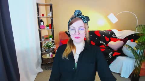 Alice online show from February 11, 9:44 am