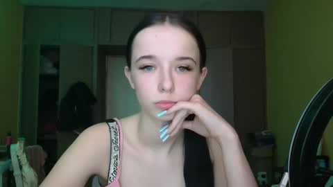 Yuliia online show from April 19, 8:14 am