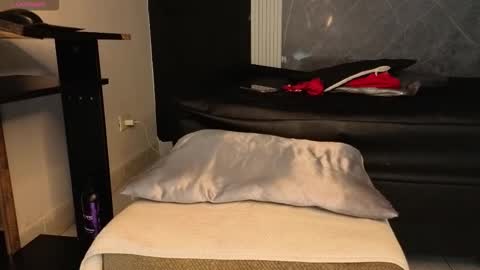 Yummyduo online show from November 15, 5:14 pm