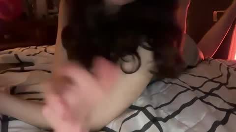 yummyybby online show from January 18, 5:31 am