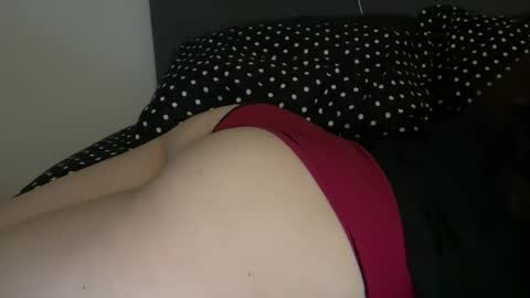 yummyybby online show from January 6, 12:25 am