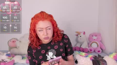 yunahott_ online show from October 10, 6:40 am