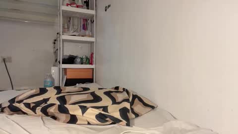 yuri online show from December 2, 1:24 pm