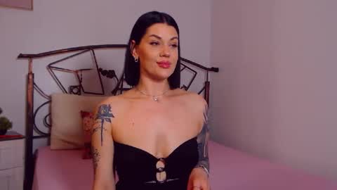 I V Y   online show from March 9, 11:19 pm