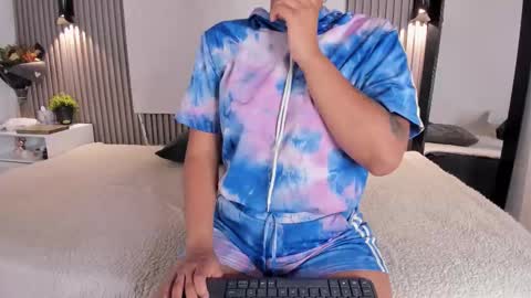 zafira online show from December 22, 12:19 pm