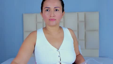 Zafiro Brown online show from December 20, 11:58 am