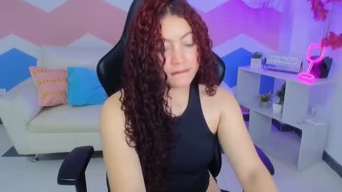 Zahira  online show from February 15, 5:45 pm